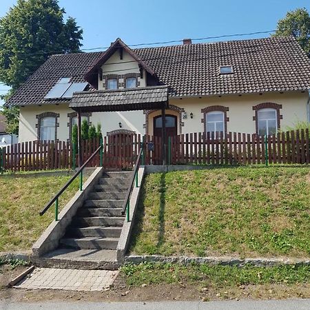 Apartament Na Skarpie Wrzeszczyn Екстериор снимка